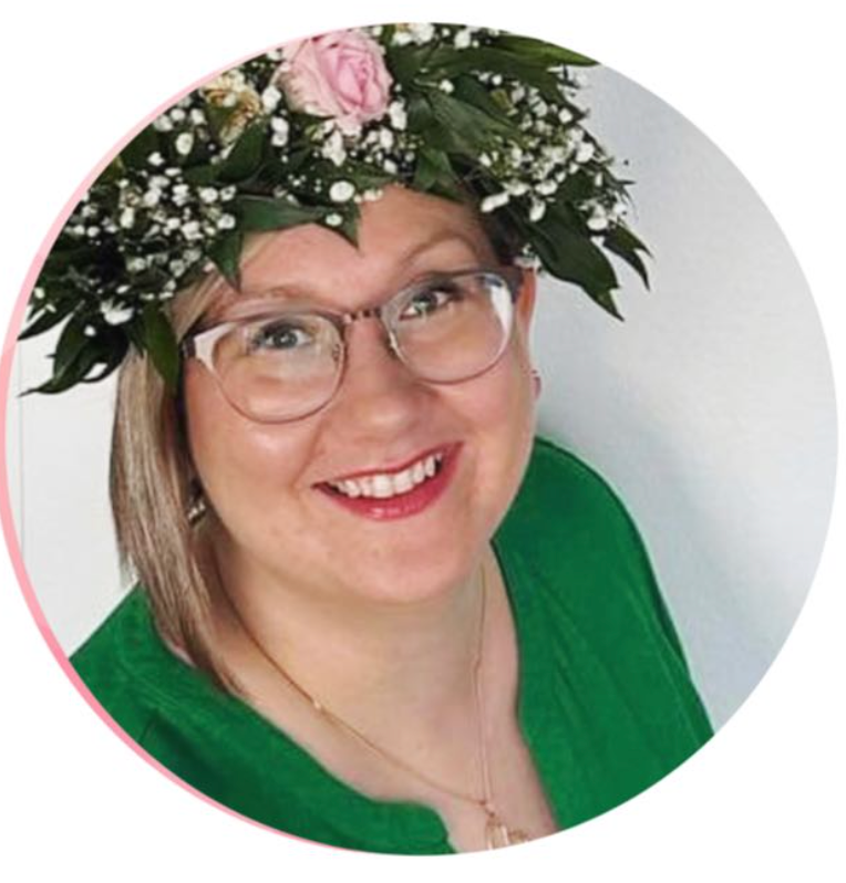 Mielenenergia ja Ahoo yhdistys sisältävät manifestoinnin, energiahoidot, tietoisuustyön, retriitit, meditaatiot, hyvinvointivalmennukset, henkisen kasvun, terveyden tukemisen, tapahtumat, yhteisöllisyyden, itsensä kehittämisen ja korkeamman värähtelyn aktivoimisen.